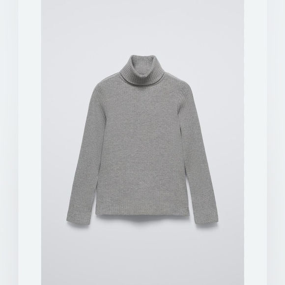 Zara Sweaters - ZARA GRAY KNIT RIBBED HIGH COLLAR TURTLENECK SWEATER BLOUSE W/ SLIT WRIST DETAIL
